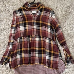 American Eagle Plaid Top